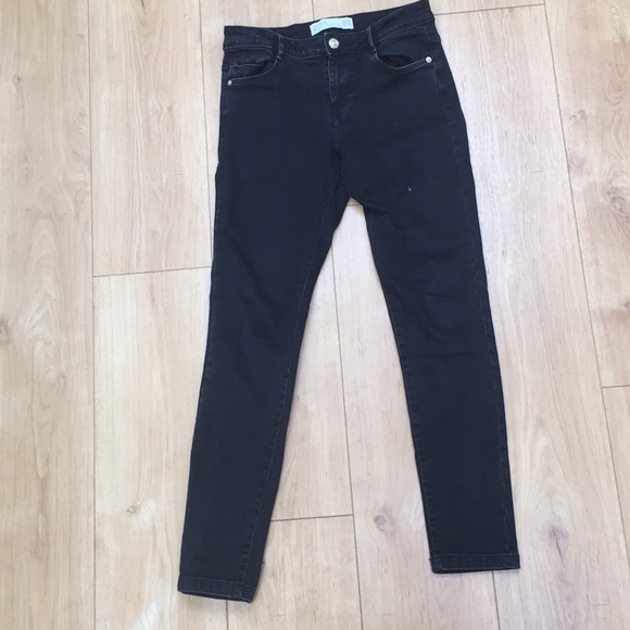 Zara Trafaluc black denim jeans - Picture 2 of 5